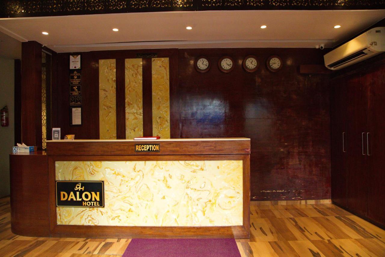 Hotel Dalon ムンバイ エクステリア 写真