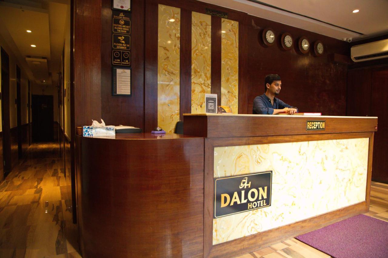 Hotel Dalon ムンバイ エクステリア 写真